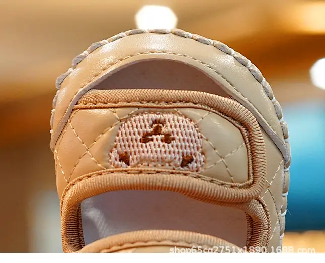Baby Sandals White Soft Sole 0-1 Year Old — feature 1