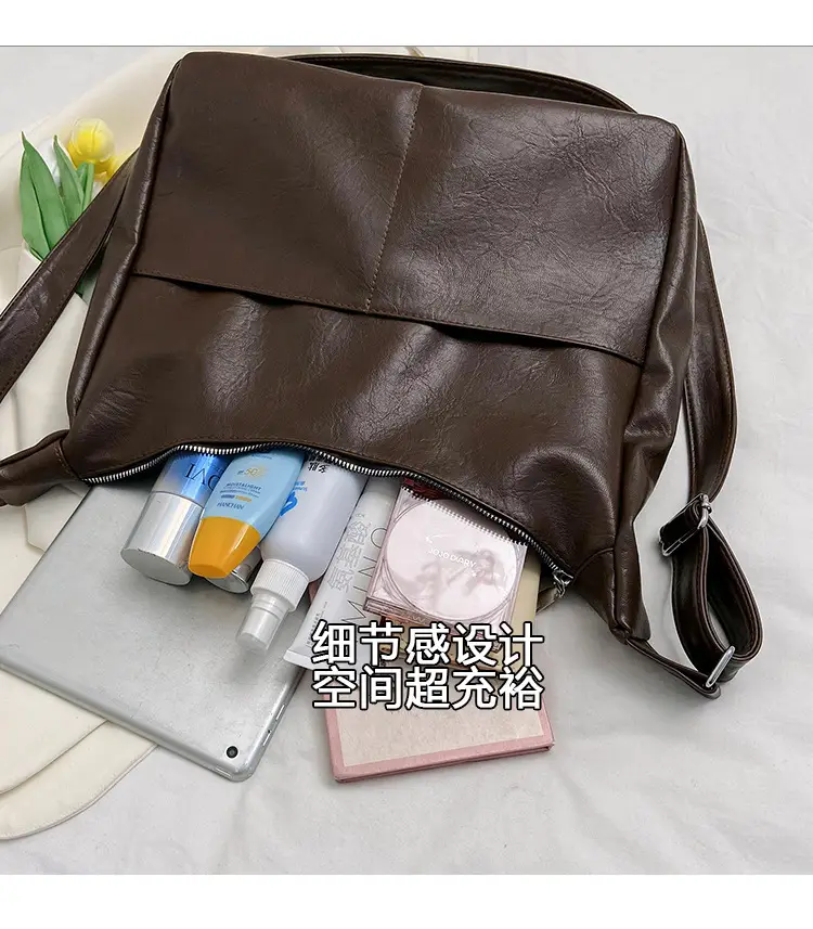 Black Leather Shoulder Bag for Women 2024 — feature 6