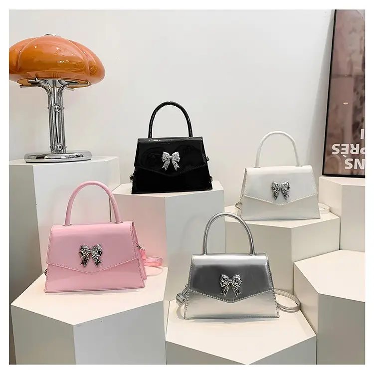 White Patent Leather Bow Shoulder Bag for Women