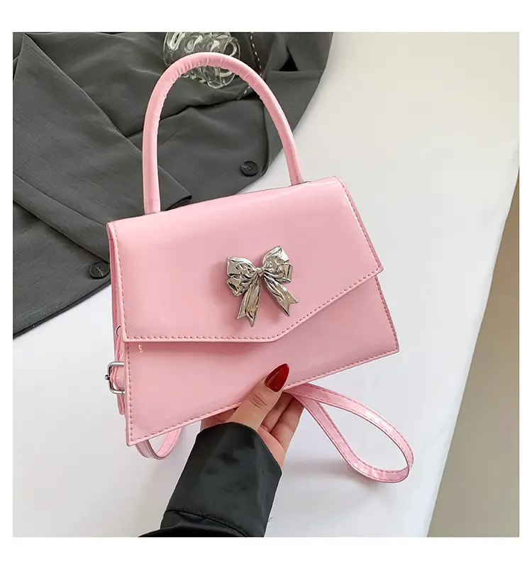 White Patent Leather Bow Shoulder Bag for Women