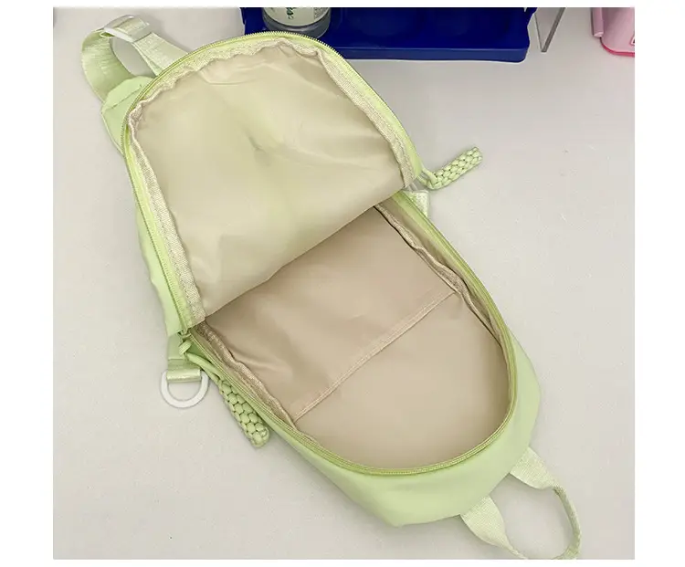 Women's Green Nylon Chest Bag 2024 New — feature 14