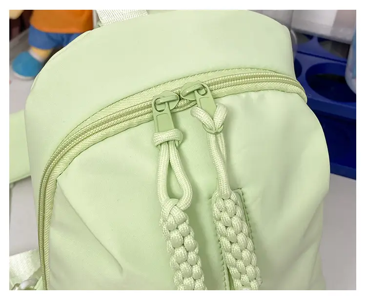 Women's Green Nylon Chest Bag 2024 New — feature 7