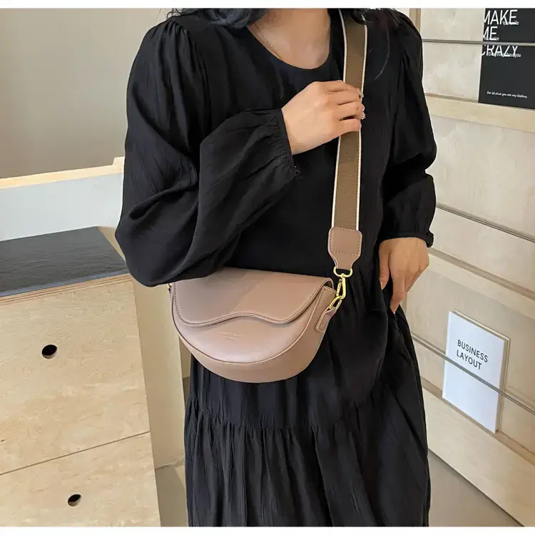 Black Leather Shoulder Crossbody Bag with Gold Hardware — feature 17