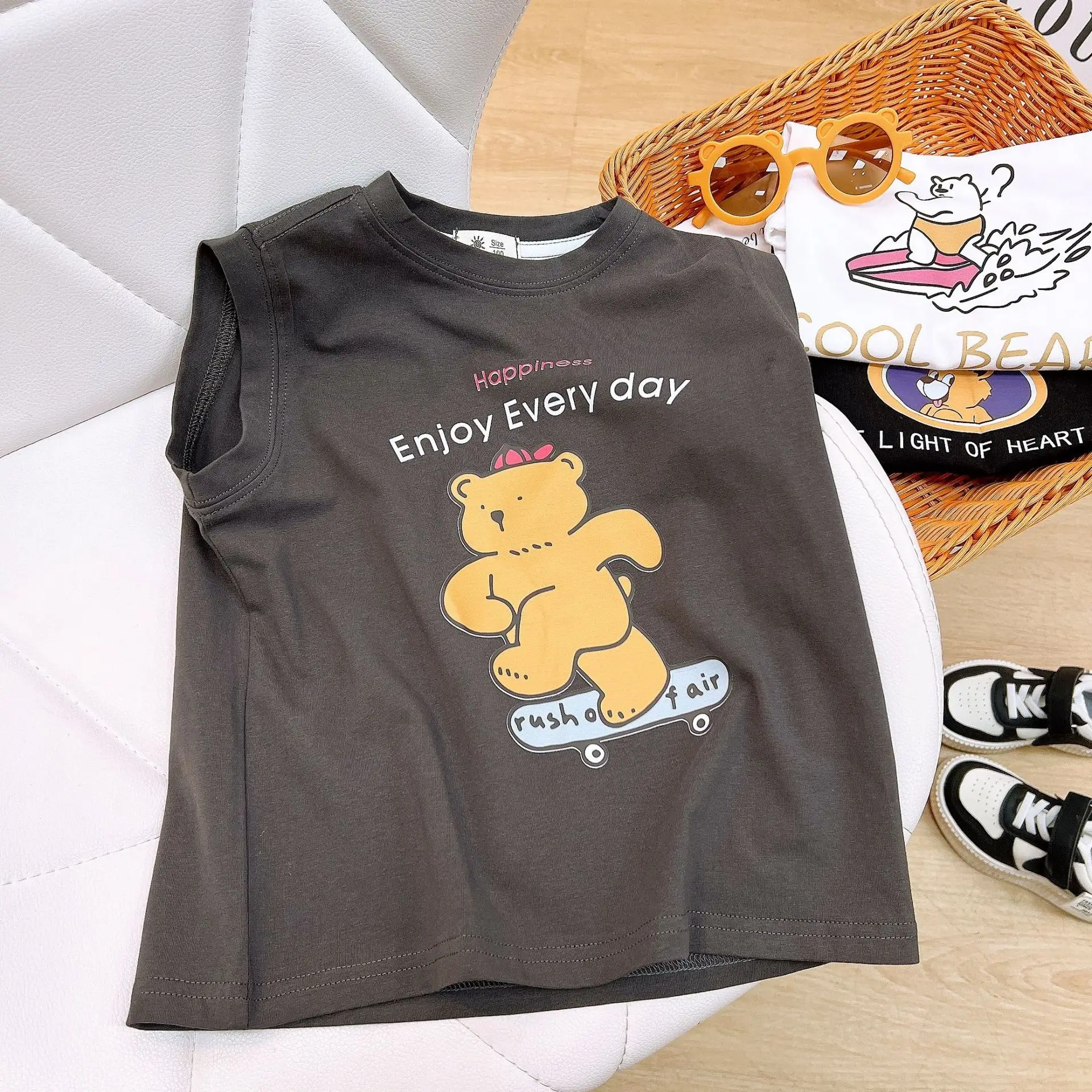 Boys Cotton V-Neck Sleeveless T-Shirt Gray Cartoon Print — feature 7