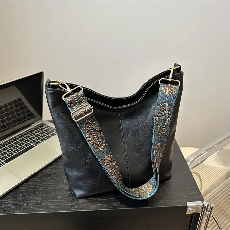 Women's Black Textured Shoulder Crossbody Tote Bag Large Capacity - Image 6