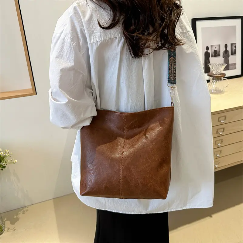 Women's Black Textured Shoulder Crossbody Tote Bag Large Capacity - Image 9