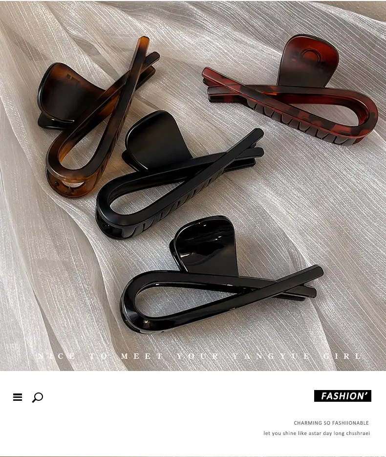 Large Retro Shark Hair Clip for Women Black Acrylic — feature 7