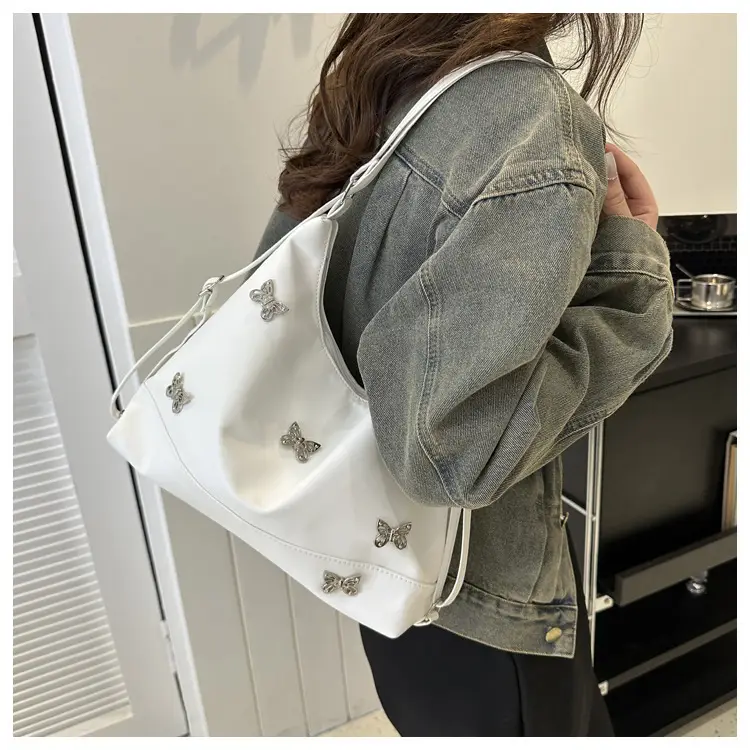 Women's Large Capacity Shoulder Bags Black Silver Brown — feature 17