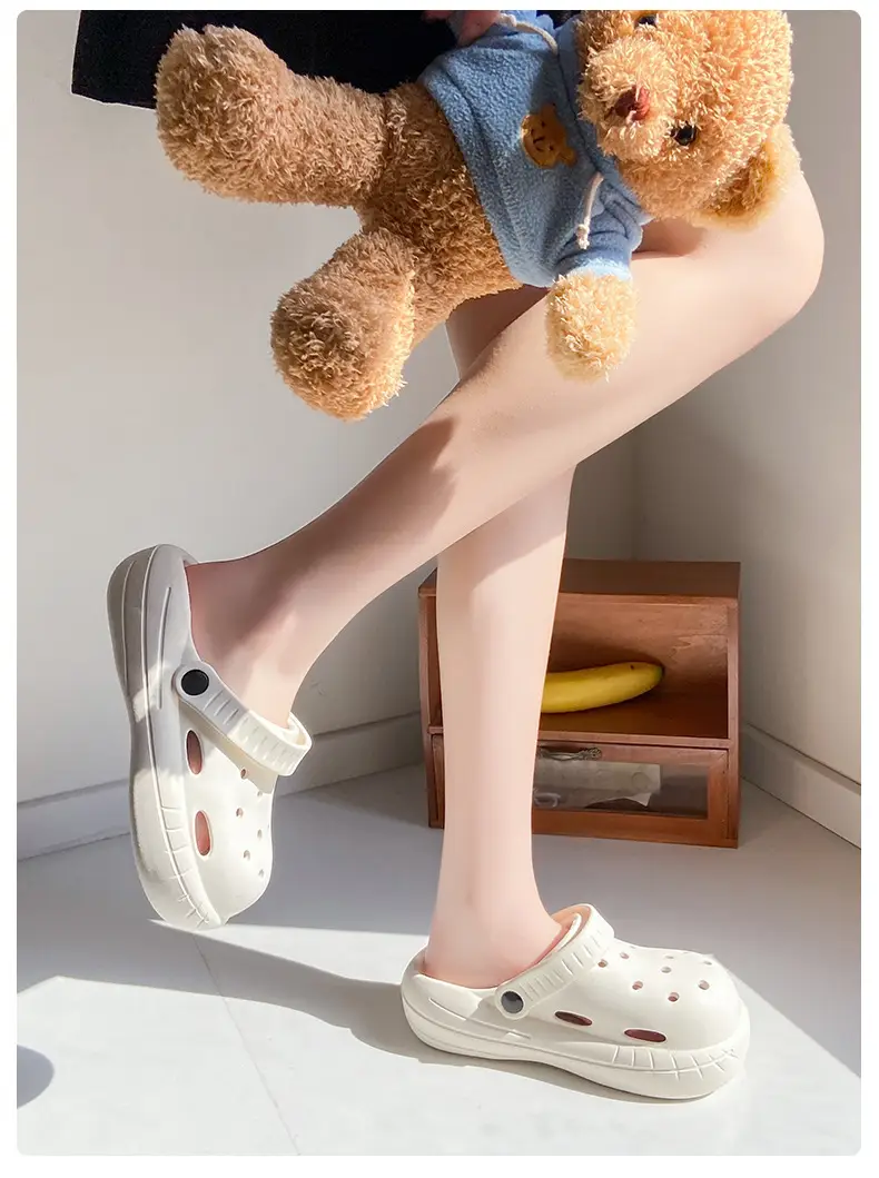 Cave Shoes Women's Summer Outer Wear New Ins Fashionable Cute Sandals Thick-soled Non-slip Beach Shoe Slippers for Nurses — feature 25