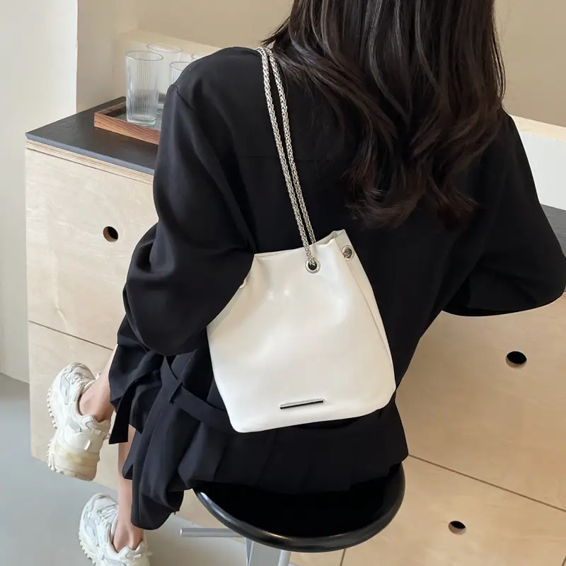 Black Chain Bucket Bag for Women 2024 - Image 7