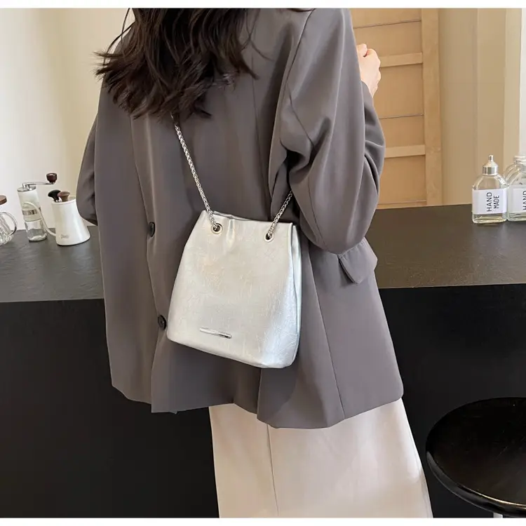 Black Chain Bucket Bag for Women 2024 — feature 16
