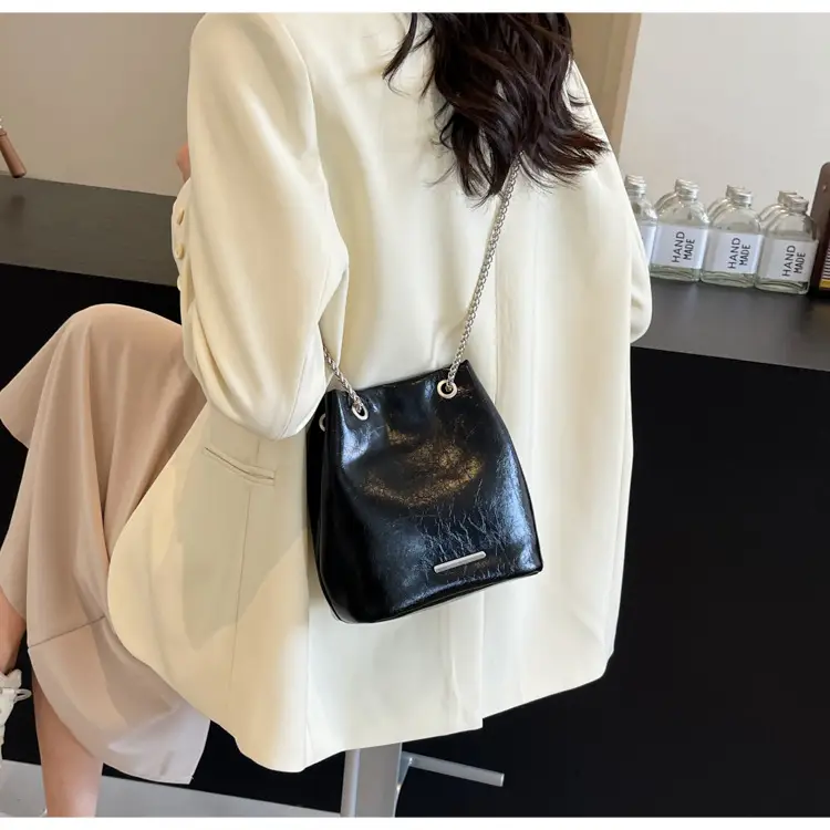 Black Chain Bucket Bag for Women 2024 — feature 24