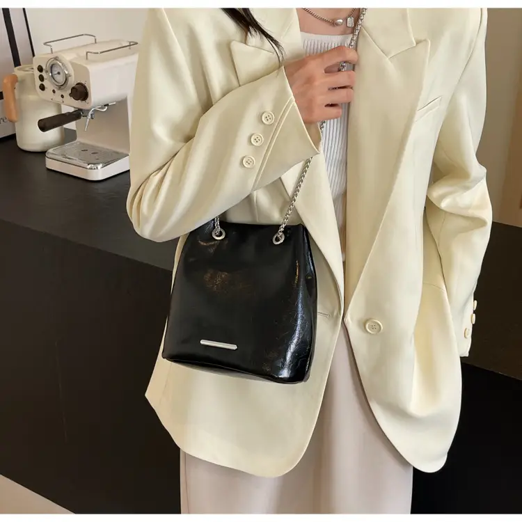 Black Chain Bucket Bag for Women 2024 — feature 28