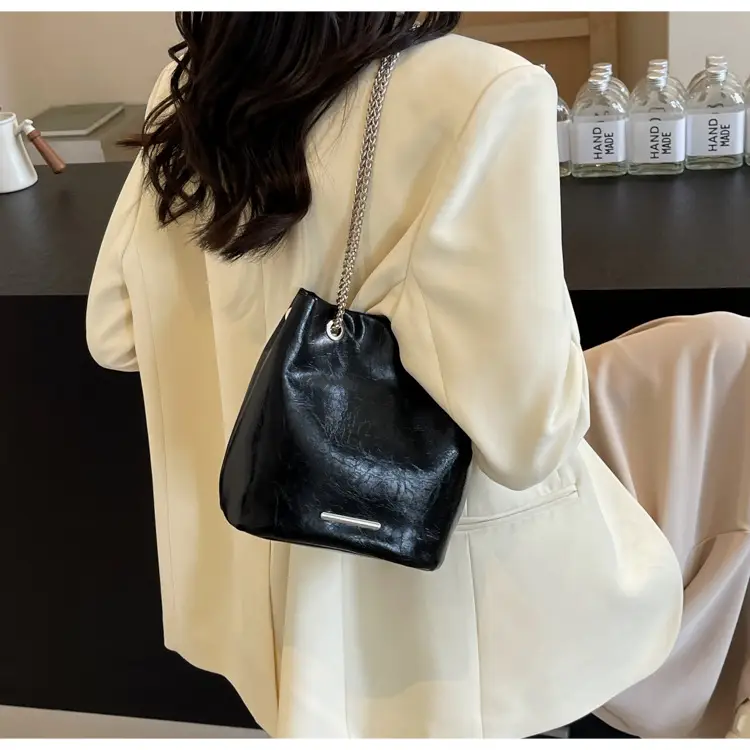 Black Chain Bucket Bag for Women 2024 — feature 31