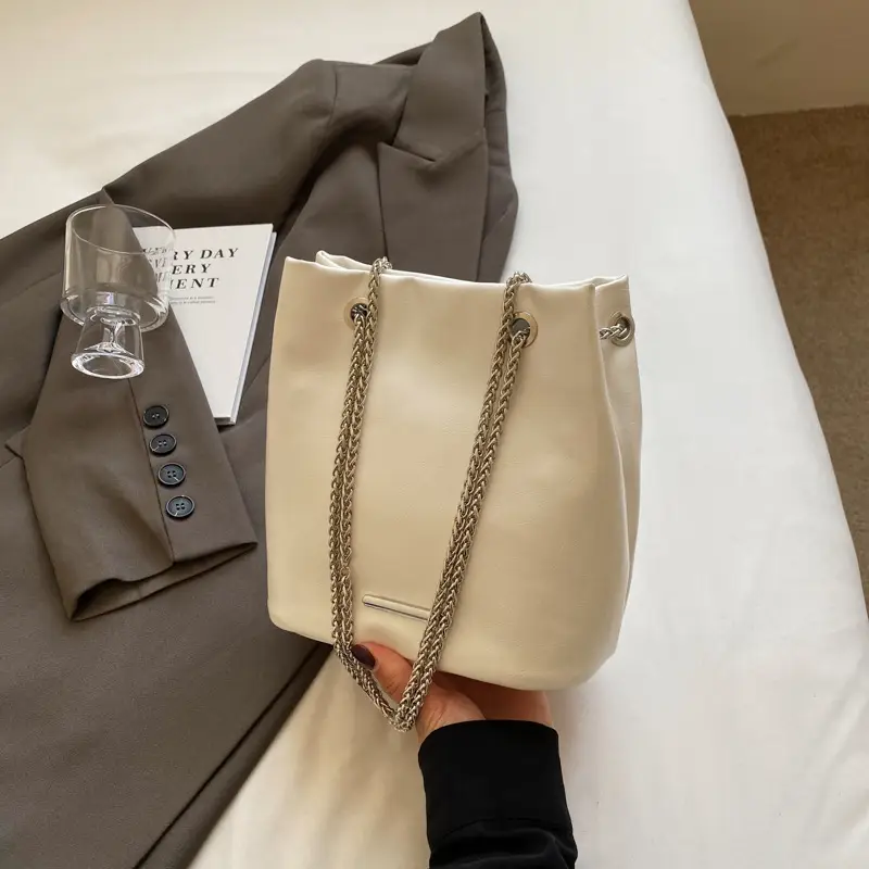 Black Chain Bucket Bag for Women 2024 - Image 3