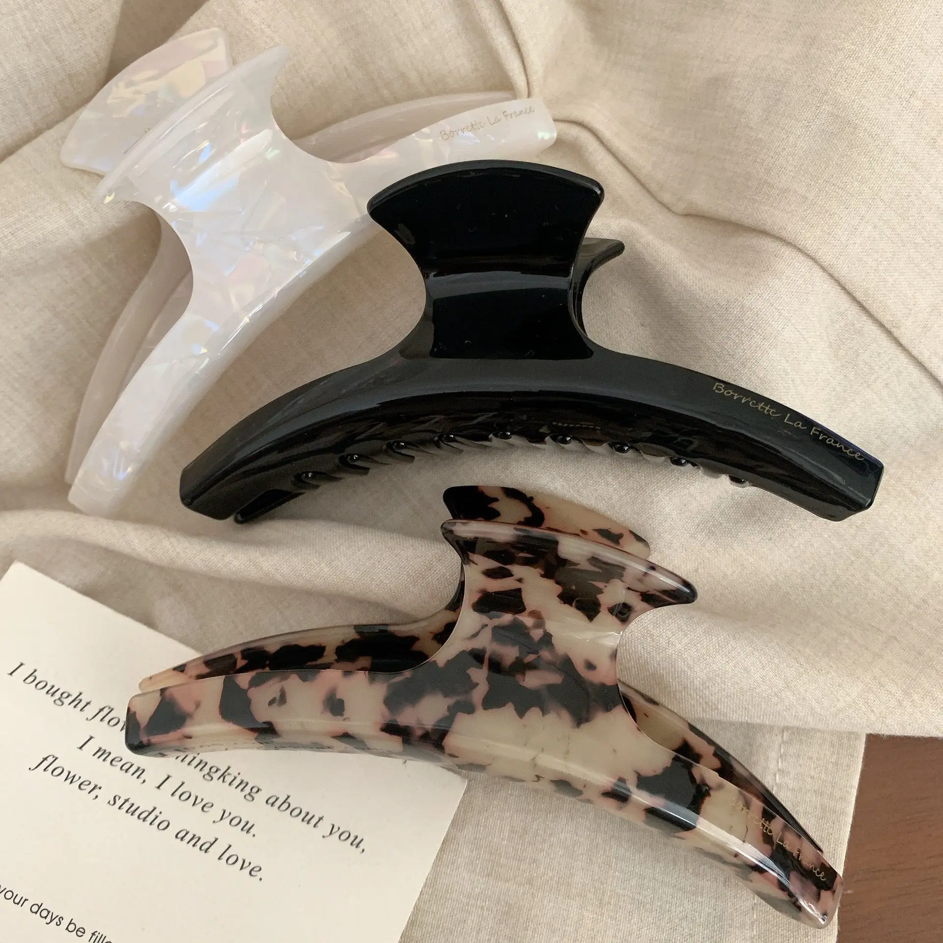 2025 New Classy French Acetic Acid Hair Clip Extra Large Back Head Shark Clip — feature 3