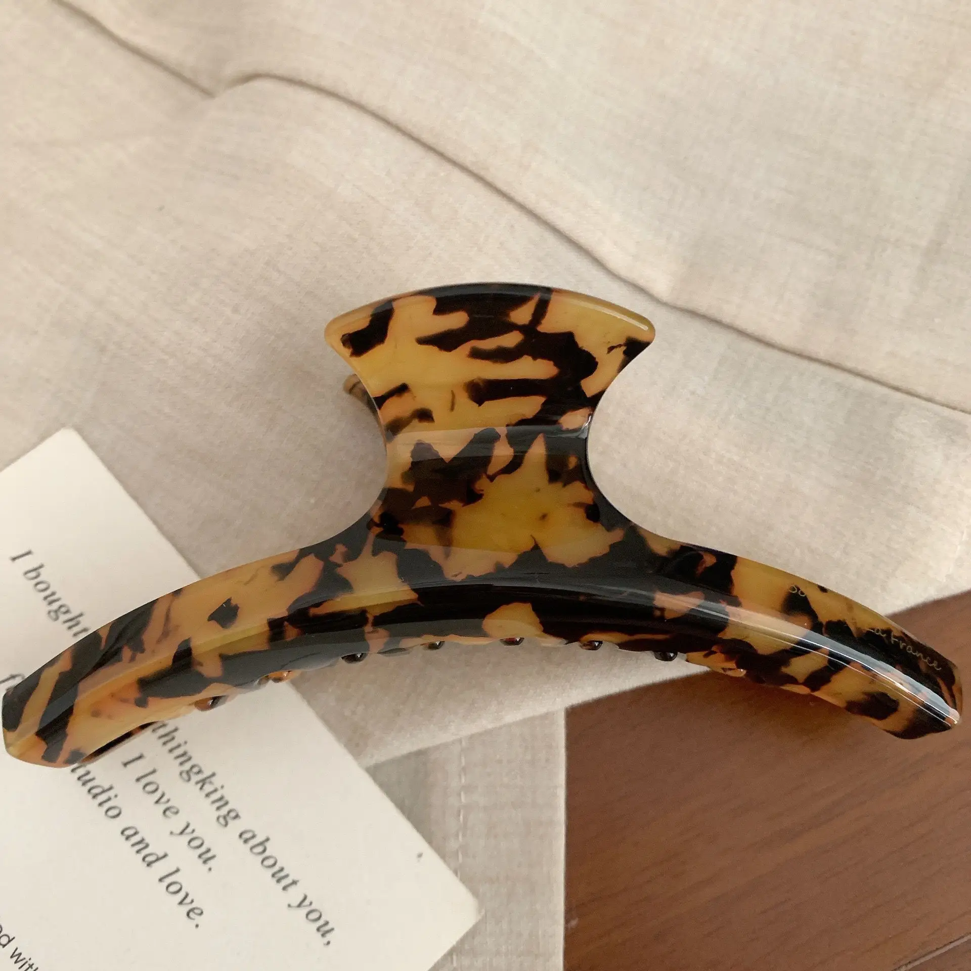 2025 New Classy French Acetic Acid Hair Clip Extra Large Back Head Shark Clip — feature 6