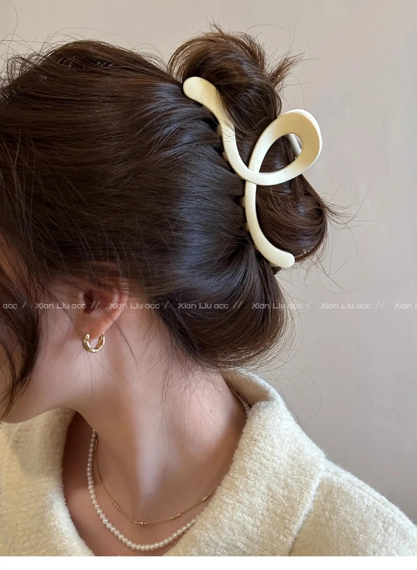 Frosted Wave Hair Clip Women's 2024 New — feature 17