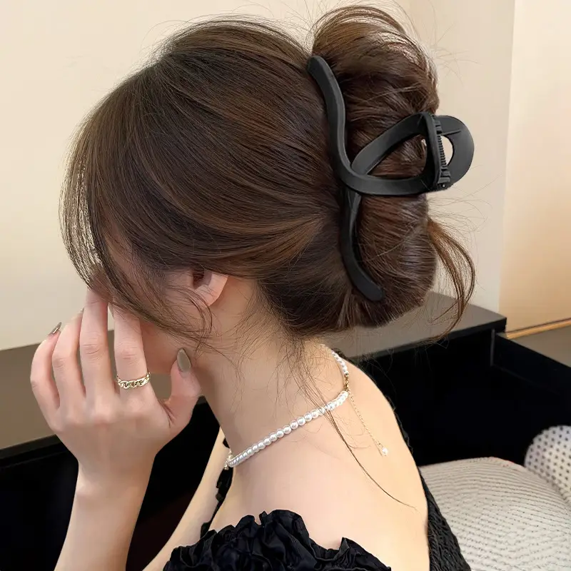 Frosted Wave Hair Clip Women's 2024 New - Image 2