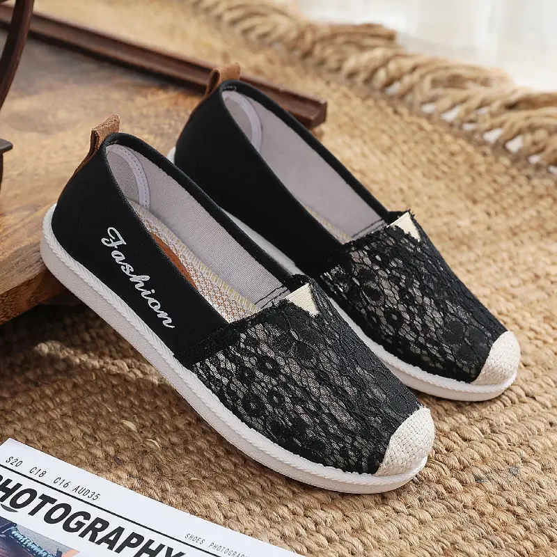 Women's Black Lace Slip-On Flat Shoes Summer