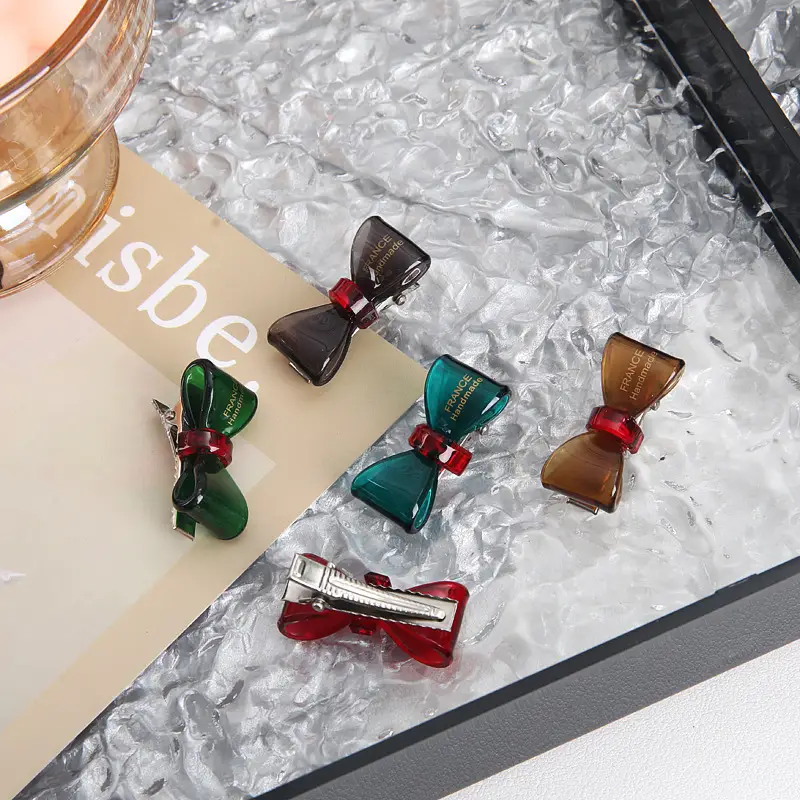 Gold Label Bow Hairpins for Girls - 3 Pcs Set - Image 8