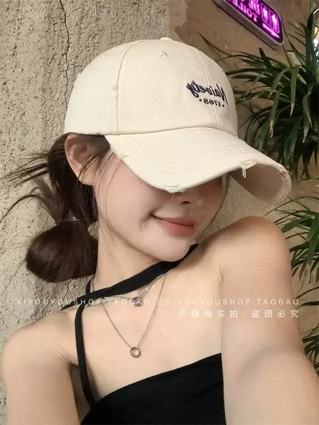 Navy Girl Women's Beige Baseball Cap 2024 — feature 4