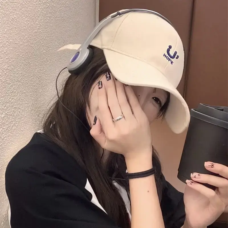 Beige Letter Baseball Cap Women's Korean-style Wide Brim Big Face Cap - Image 9