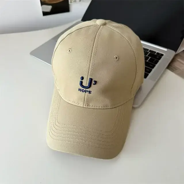 Beige Letter Baseball Cap Women's Korean-style Wide Brim Big Face Cap — feature 16