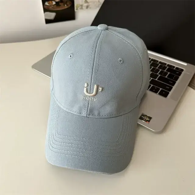 Beige Letter Baseball Cap Women's Korean-style Wide Brim Big Face Cap — feature 18