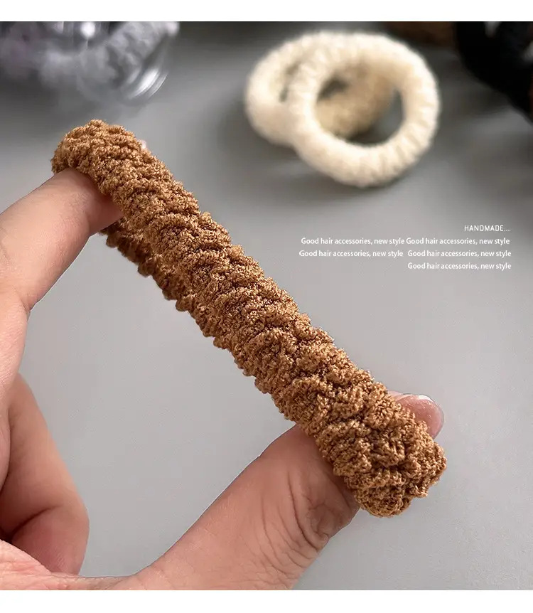 Warm Winter Hair Rope Rings for Women Brown White — feature 2