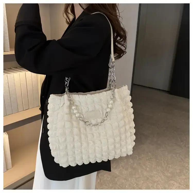 Milky Cloud Puff Bag Women Large Capacity Shoulder Bag — feature 17