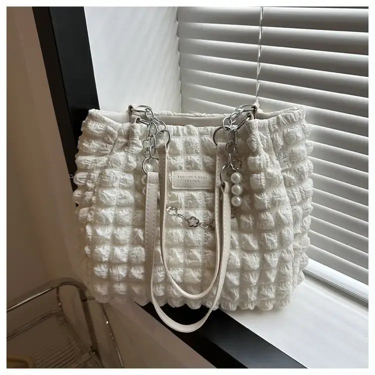 Milky Cloud Puff Bag Women Large Capacity Shoulder Bag — feature 21