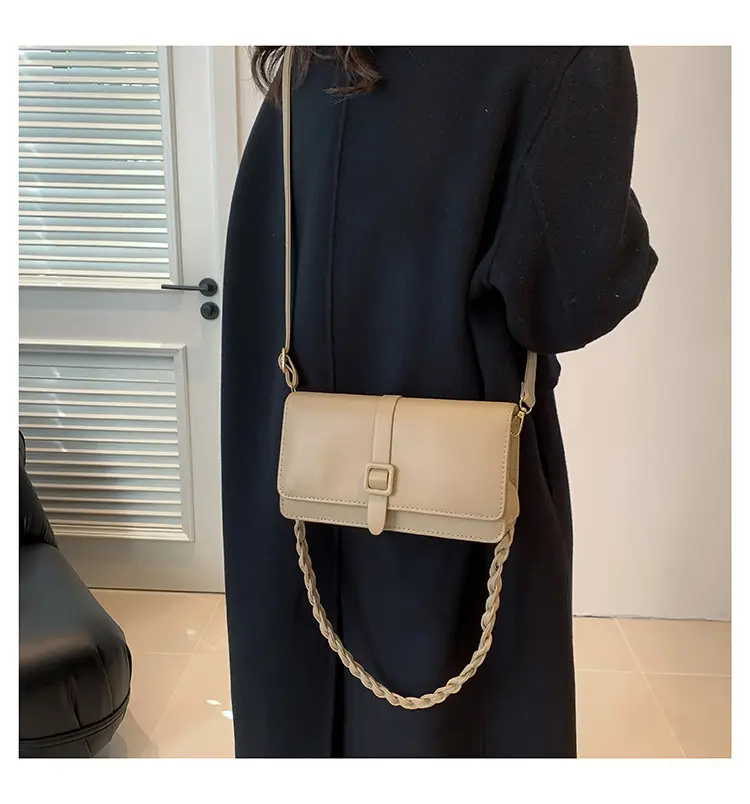 White K-Style Crossbody Bag for Women 2025 — feature 11