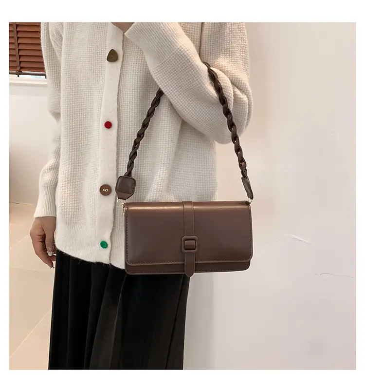 White K-Style Crossbody Bag for Women 2025 — feature 13