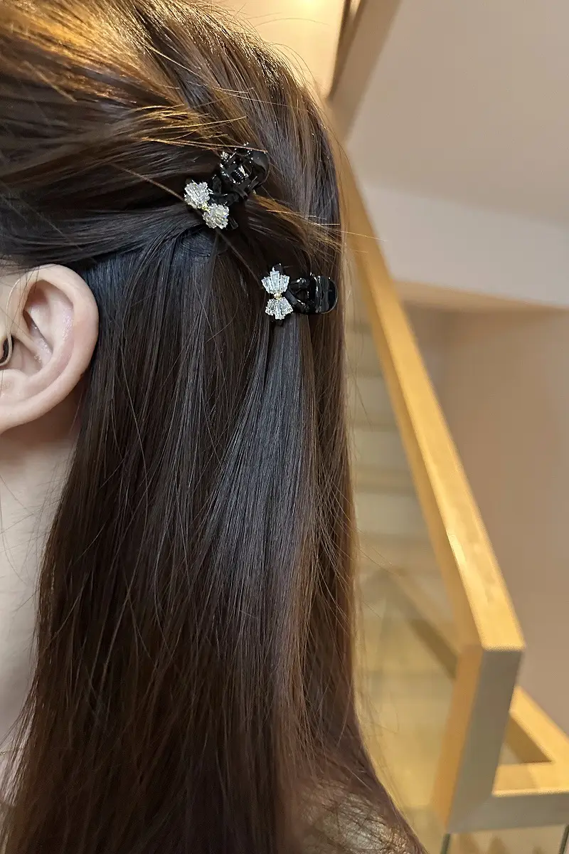 Advanced Rhinestone Bow Small Grab Clip Women's Front Bangs — feature 10