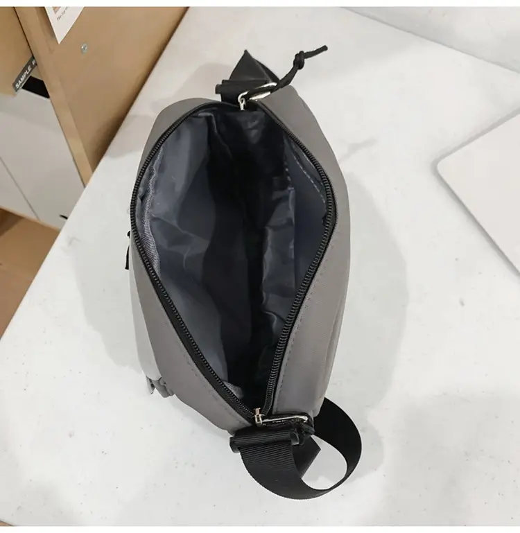 Japanese Street Tooling Crossbody Bag for Men — feature 67