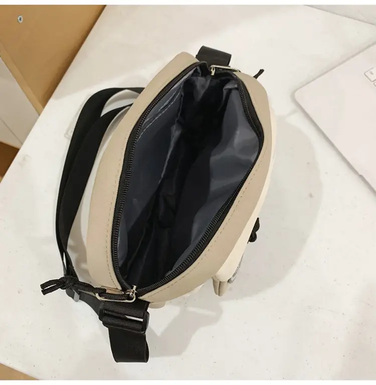 Japanese Street Tooling Crossbody Bag for Men — feature 73