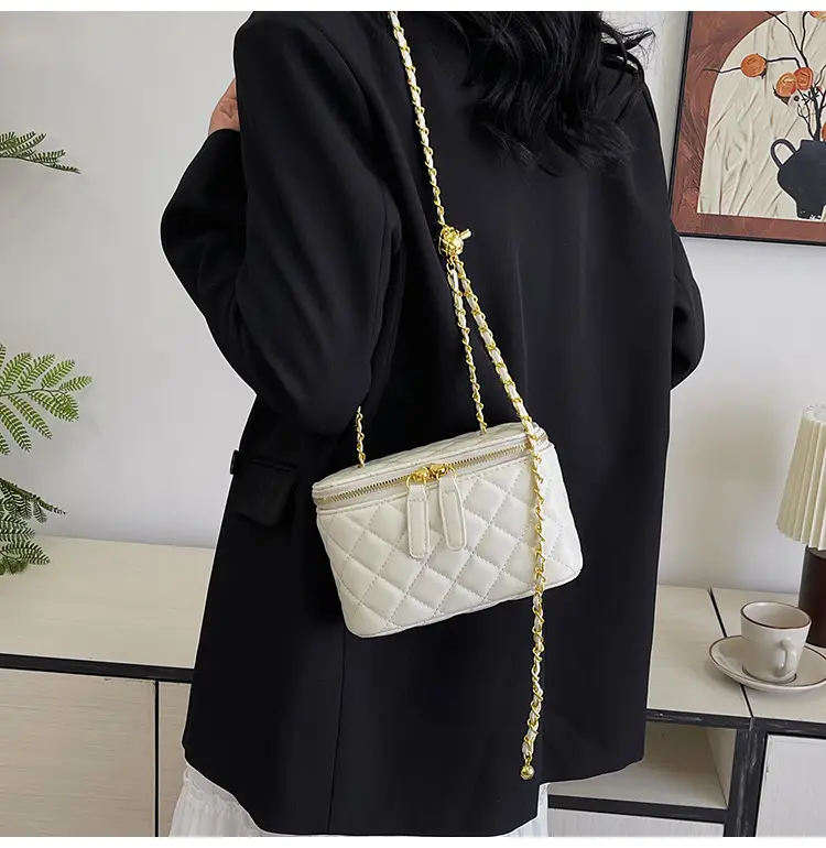 Pink Quilted Chain Crossbody Bag for Women — feature 29
