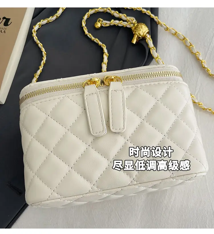 Pink Quilted Chain Crossbody Bag for Women — feature 4