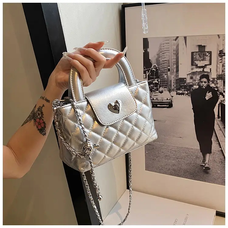 Quilted Chain Shoulder Bag for Women 2026 — feature 24