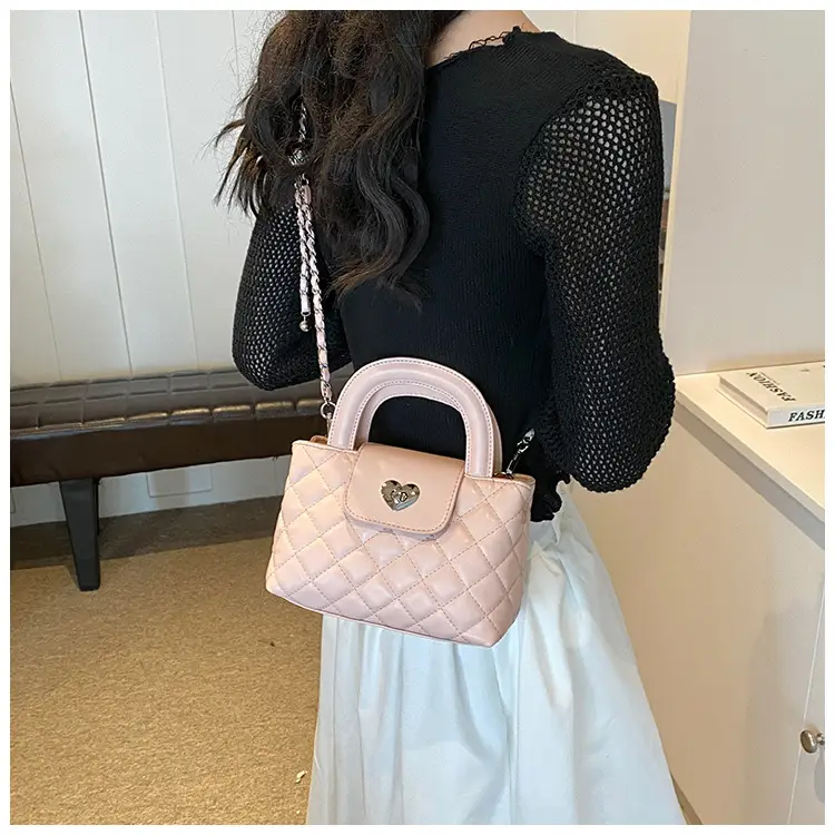Quilted Chain Shoulder Bag for Women 2026 — feature 50