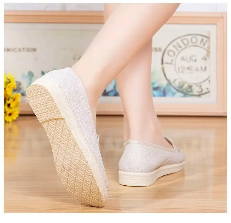 Spring and Summer New Old Beijing Cloth Shoes Women's Shoes Canvas Shoes Non-slip Soft Sole Slip-on Shoes Comfortable All-match Fisherman Shoes — feature 9