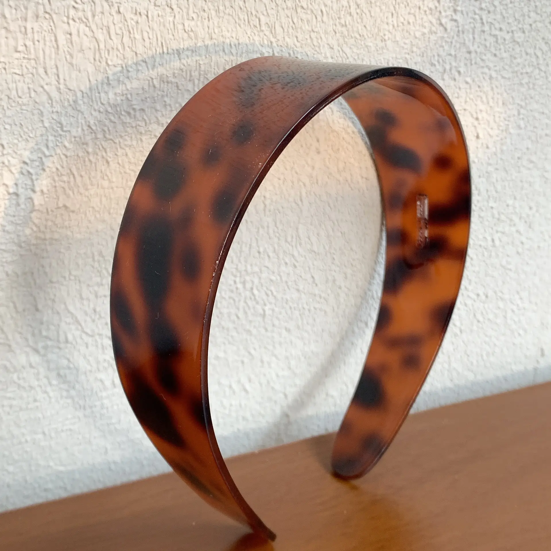Leopard Print Wide Bristle Headband with Teeth - Image 3