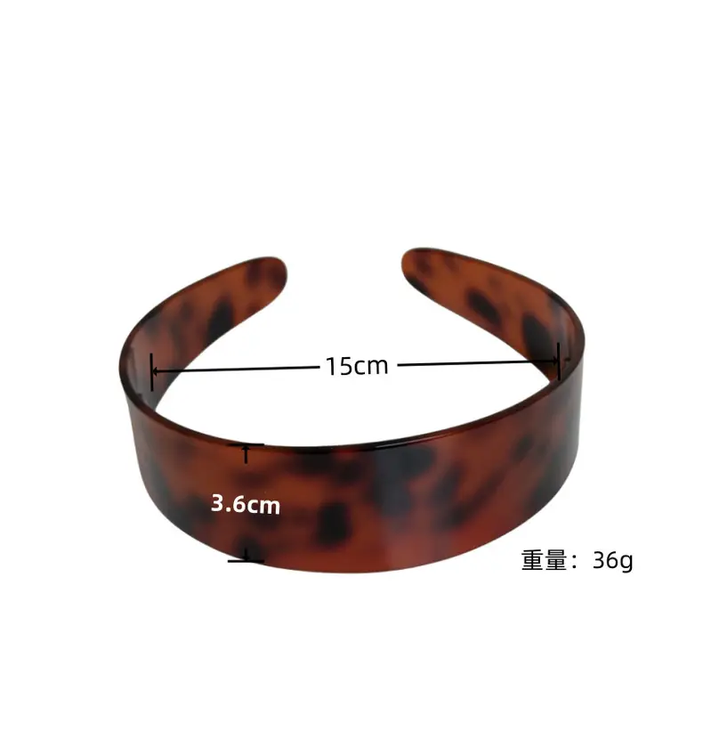 Leopard Print Wide Bristle Headband with Teeth — feature 4