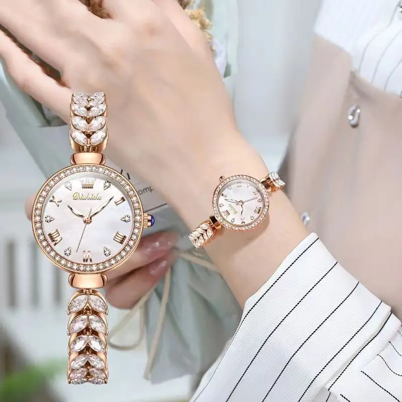 French Niche Women's Diamond Mermaid Watch — feature 8