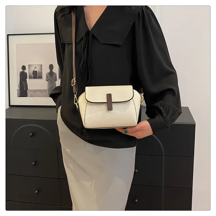 Women's Small Square Bag Black Shoulder Crossbody 2024 — feature 14