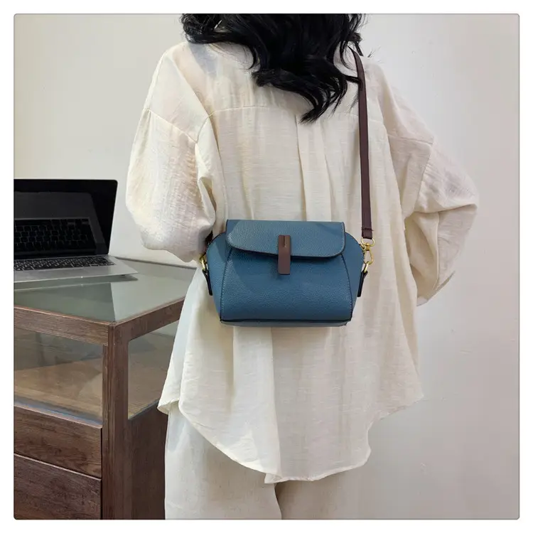 Women's Small Square Bag Black Shoulder Crossbody 2024 — feature 24