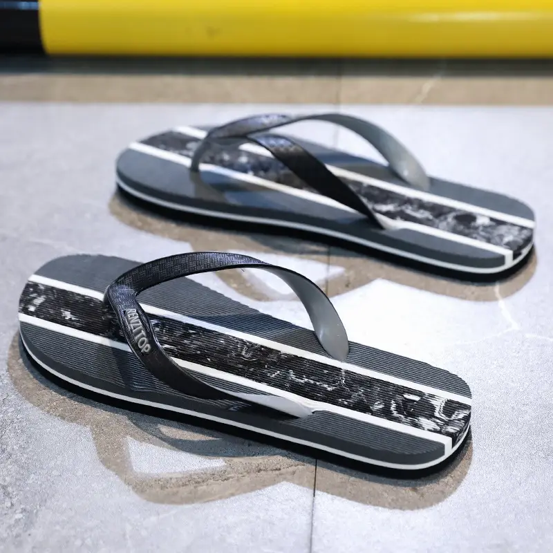 2025 Summer Flip Flops Large Size Non-Slip Wearable - Image 2