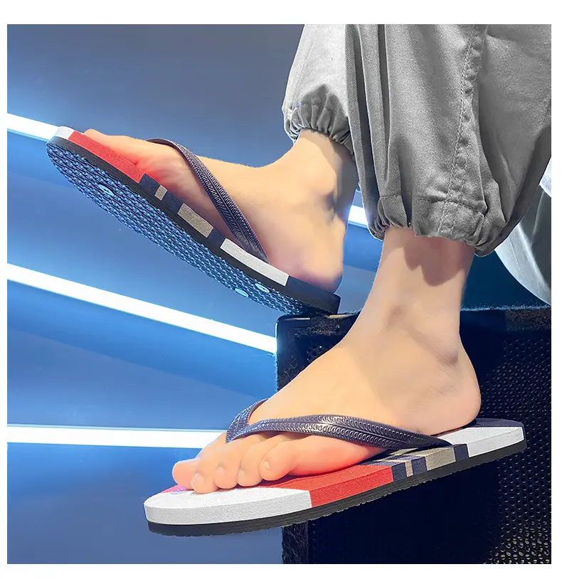 Wear-resistant lightweight breathable flip-flops men's summer non-slip outdoor sandals men's trendy beach flip-flops — feature 9