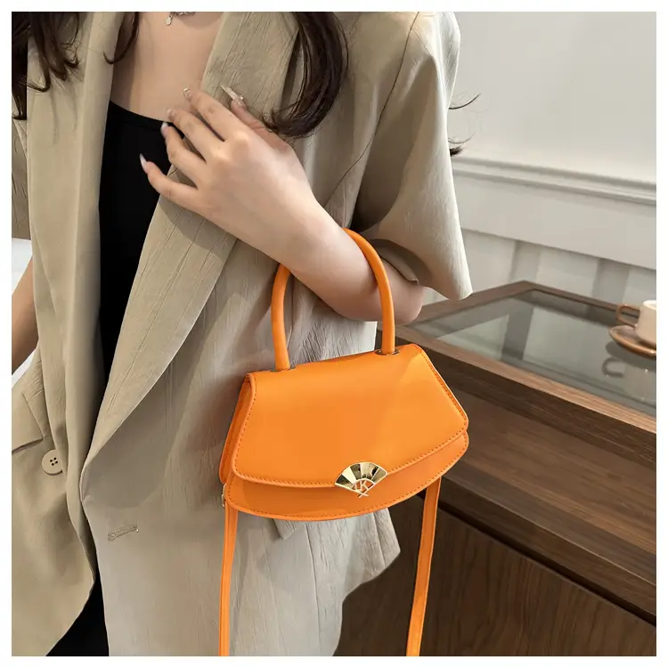 Women's Fan-Shaped White Shoulder Crossbody Bag - Image 9